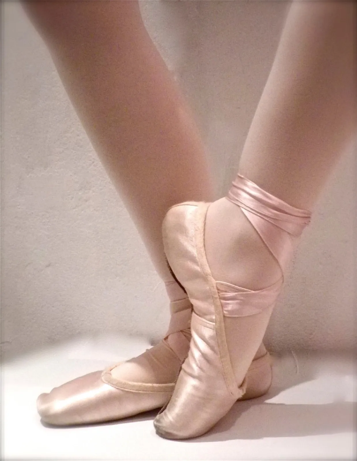 Free ballet shoes image